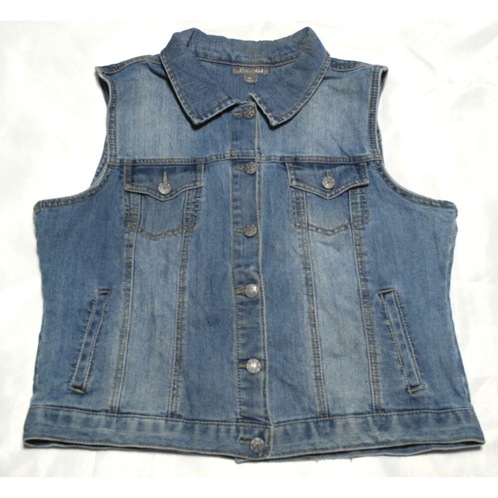 Roz & Ali Women’s Sleeveless Blue Denim Vest Sz XL - Picture 1 of 5